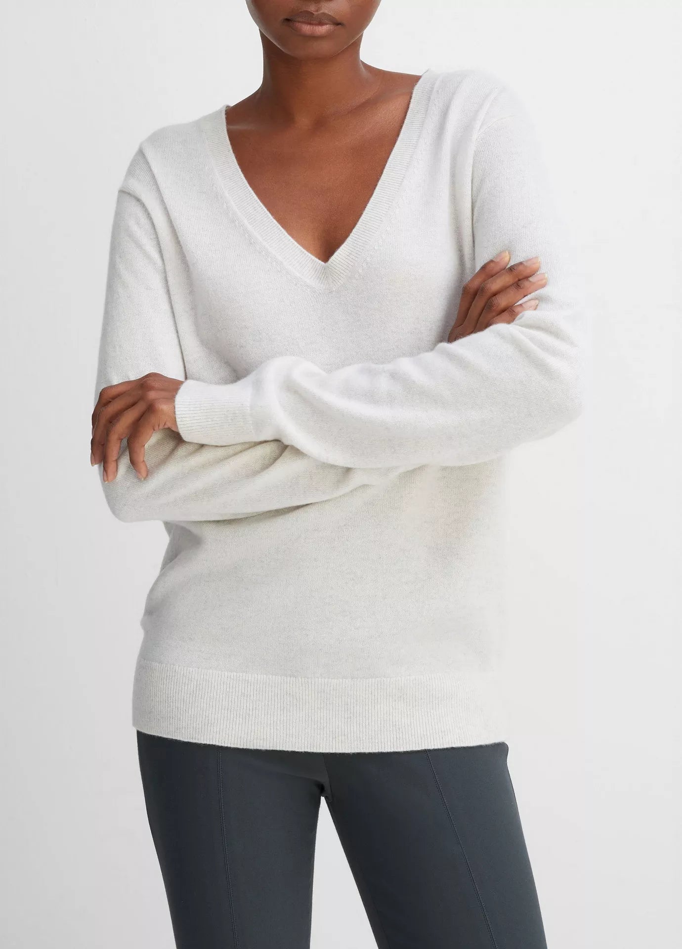 Vince Cashmere Weekend V-Neck Sweater